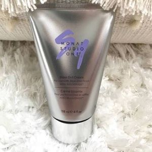 Monat Blow Out Cream